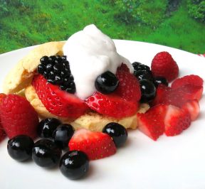 Fresh-berry-shortcake