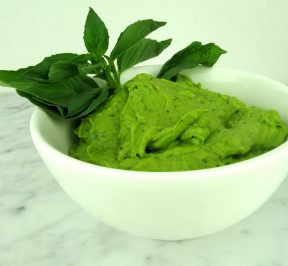 Avocado-Pesto