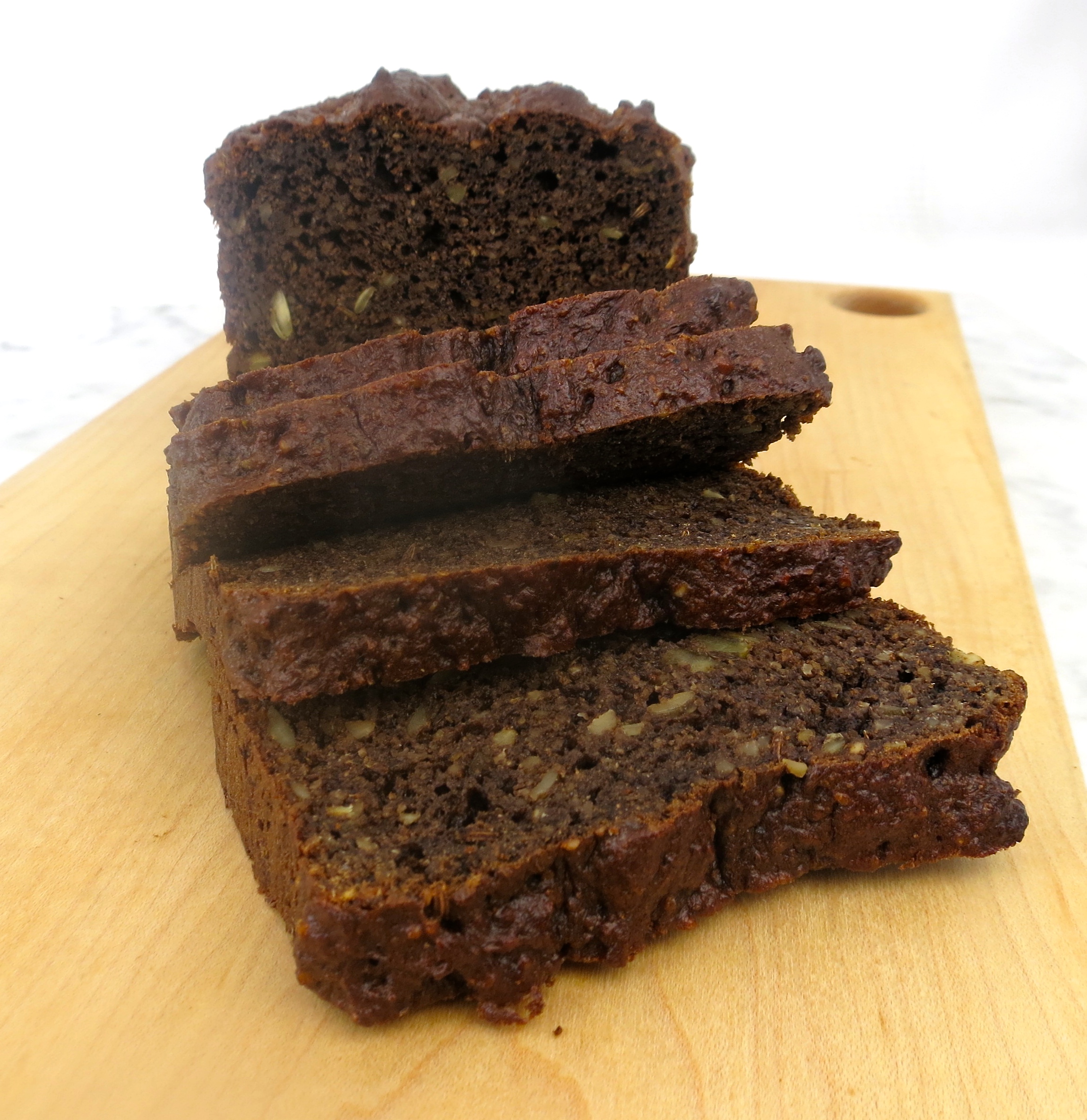 Paleo Pumpernickel No Rye Bread Jane s Healthy Kitchen