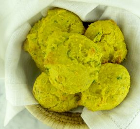 flaky-herb-biscuits