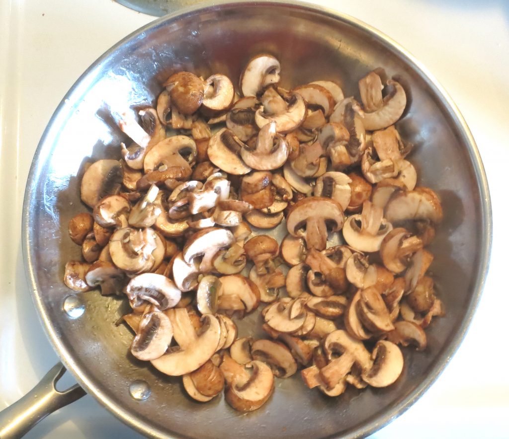 Paleo-Pizza-mushrooms