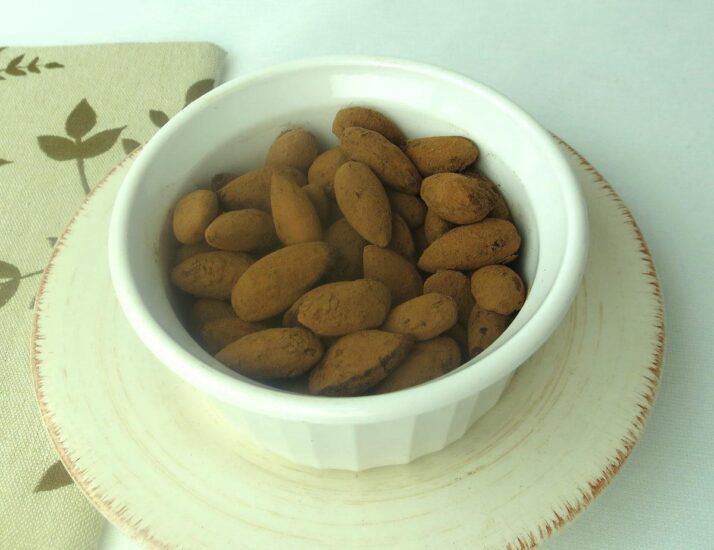 chocolate-covered-almonds