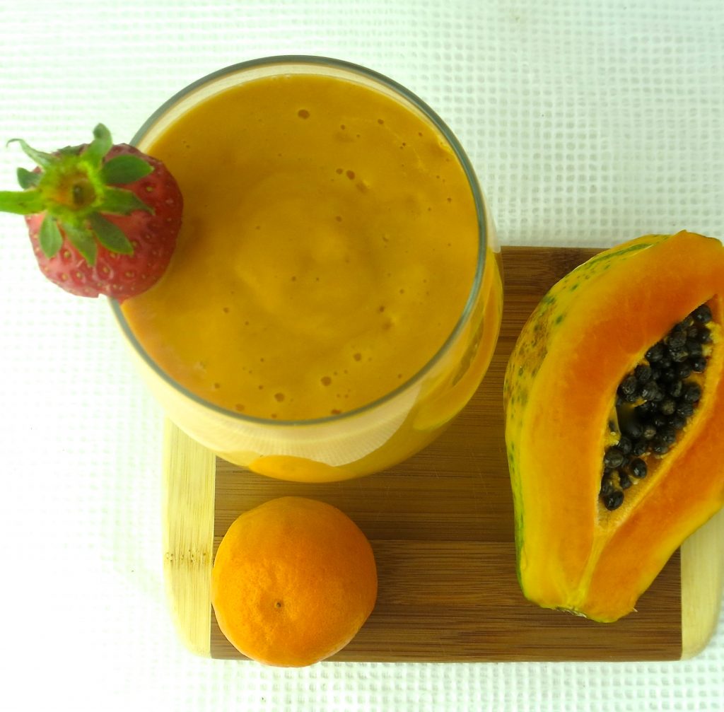 papaya-smoothie-vertical