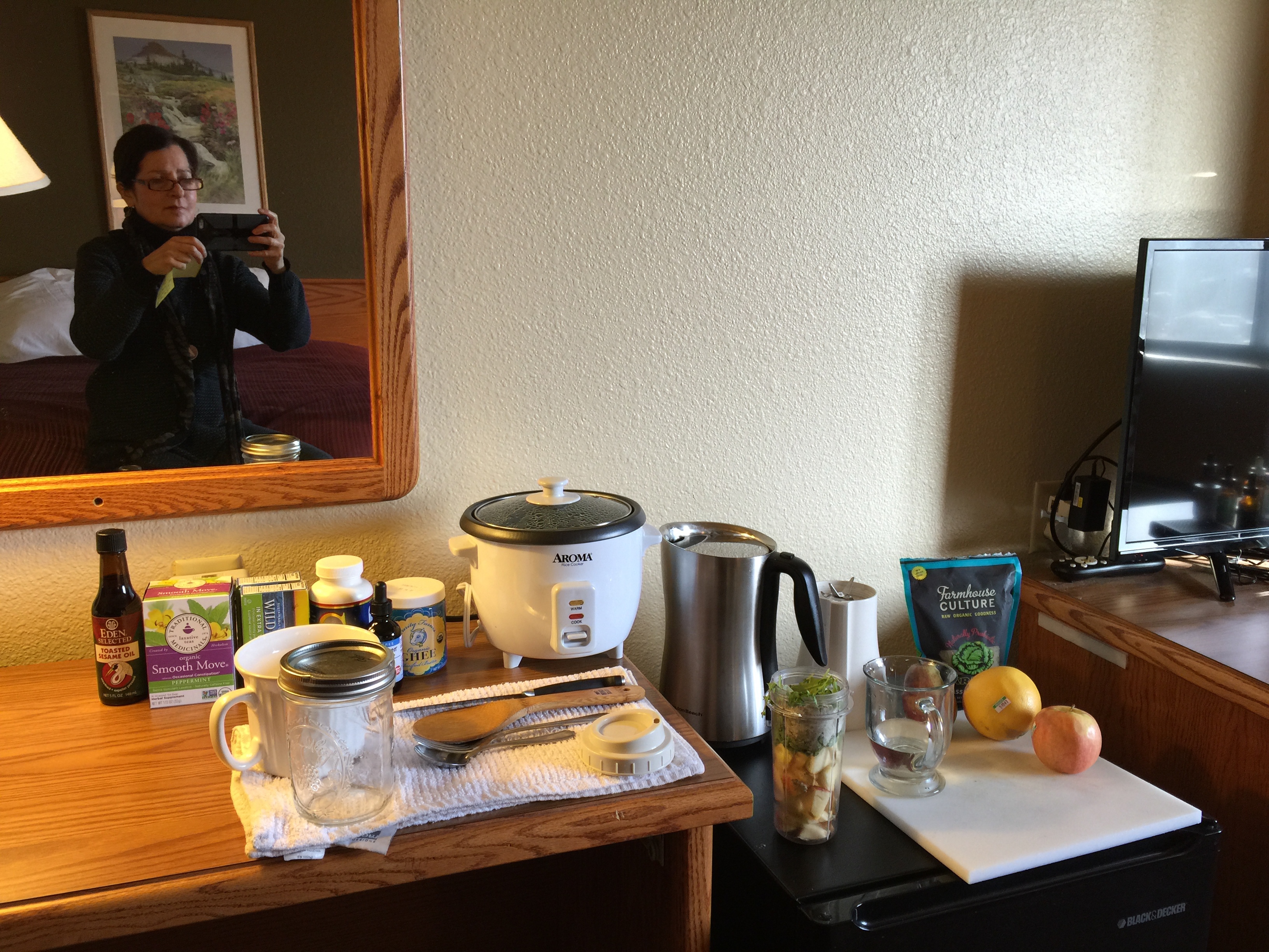 A Paleo Traveler S Secret Healthy Meals In A Hotel Room